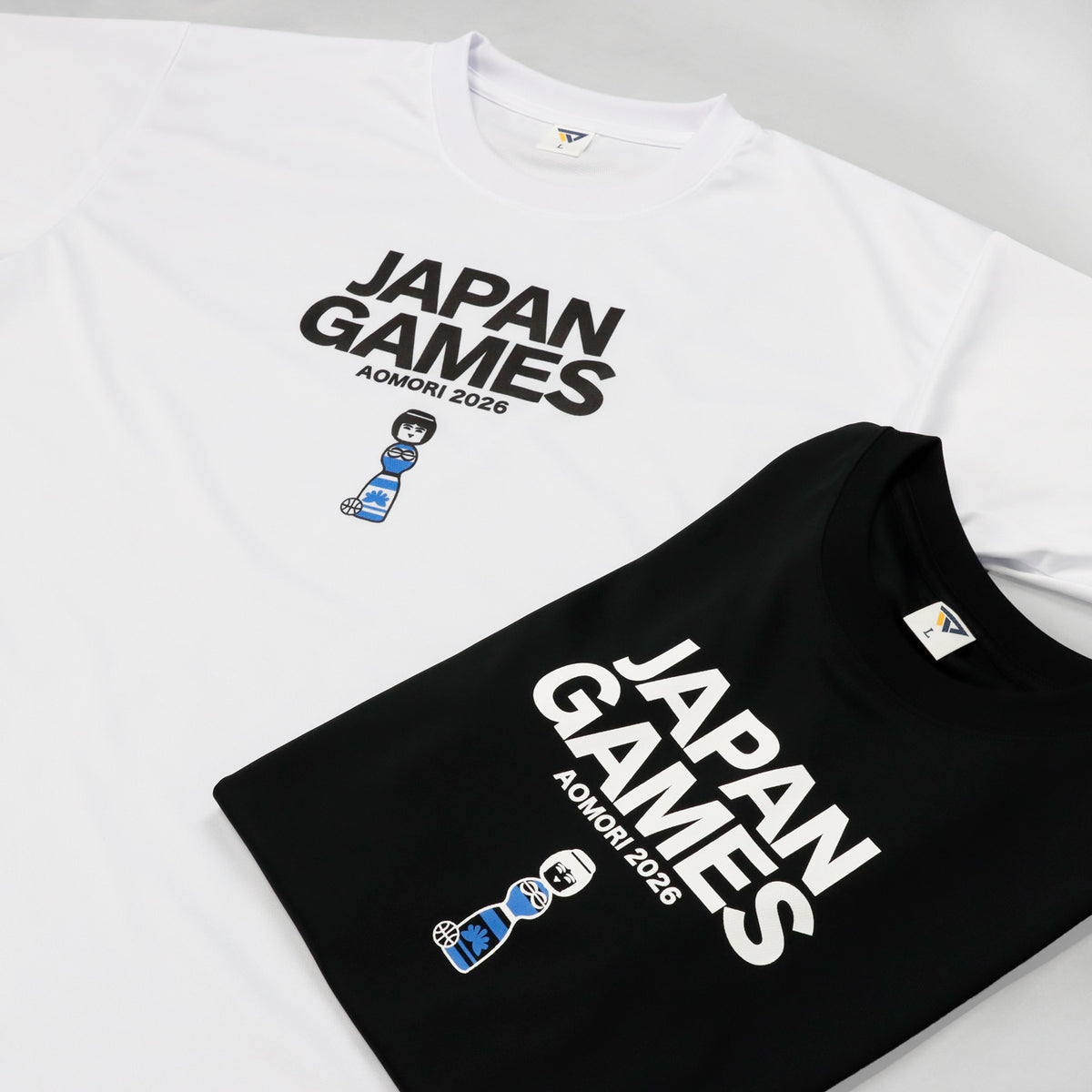 [国スポ 青森大会記念 2026 受注予約商品] ベンチウォーマー JAPAN GAMES AOMORI 2026 KOKESHI Tシャツ  KT2615